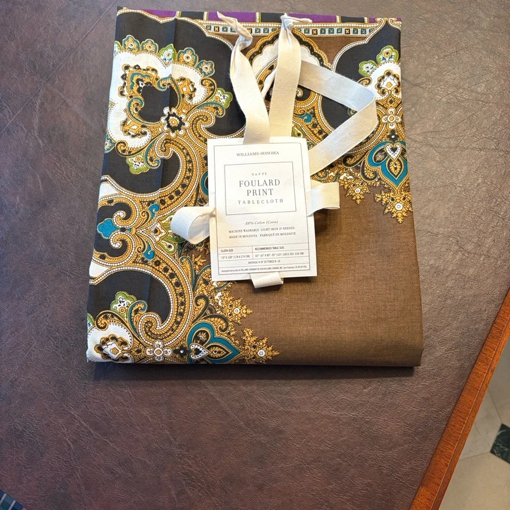 Williams Sonoma Foulard Print Tablecloth in Brown and Green